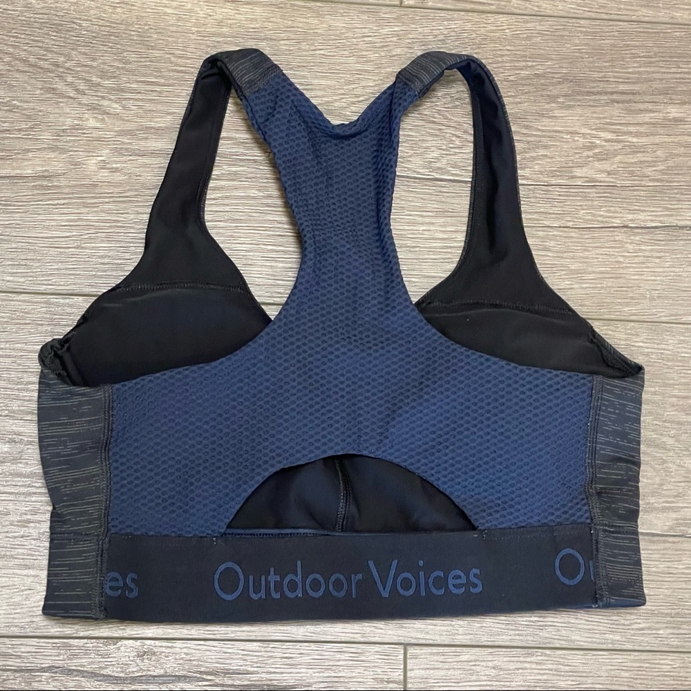 OUTDOOR VOICES Doing Things Sports Bra Black Blue Sz XS Mesh Racerback Yoga. - Picture 2 of 6